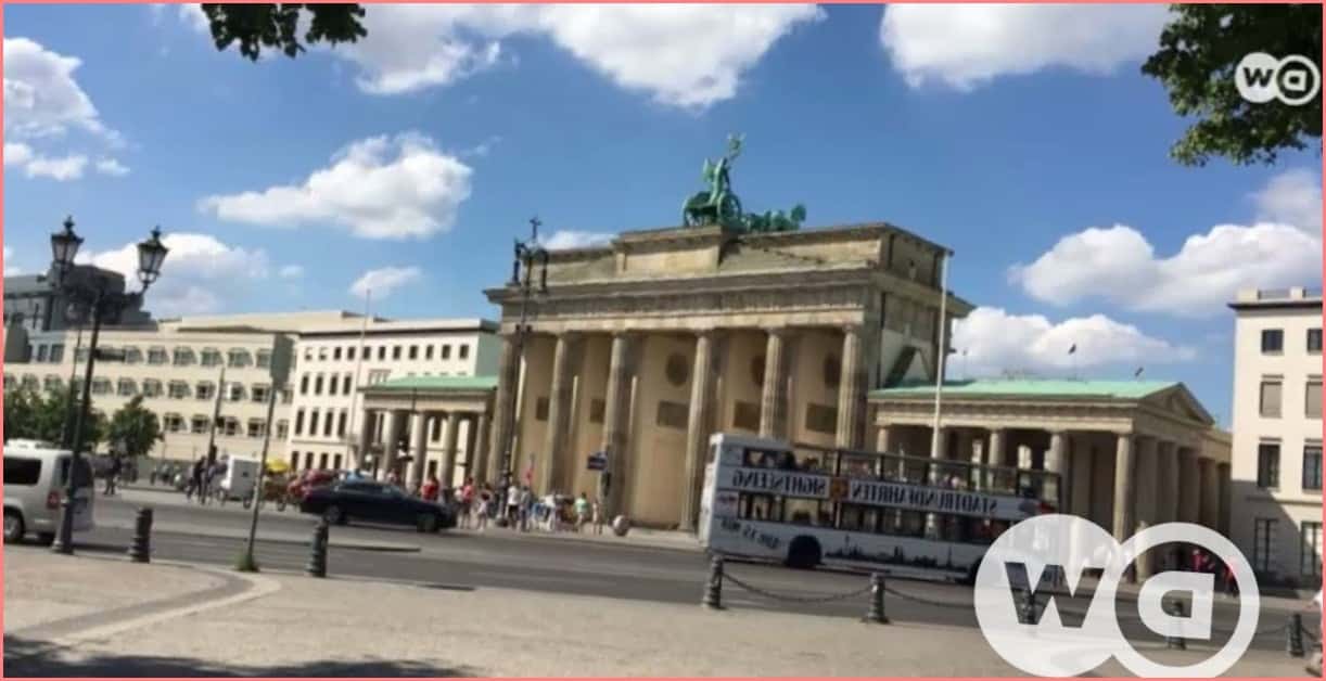 24 часа в Берлине Теперь это памятник свободе