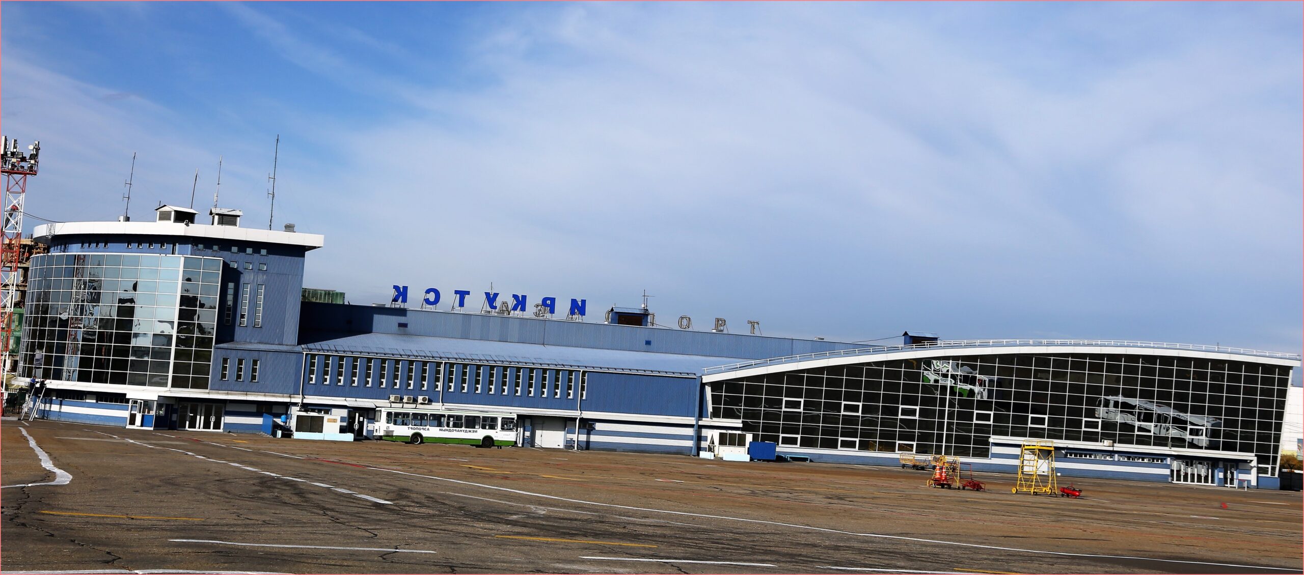Как добраться до аэропорта Иркутска. Варианты транспорта, цены и расписание  • Дешёвые авиабилеты и туры из Иркутска (IKT)