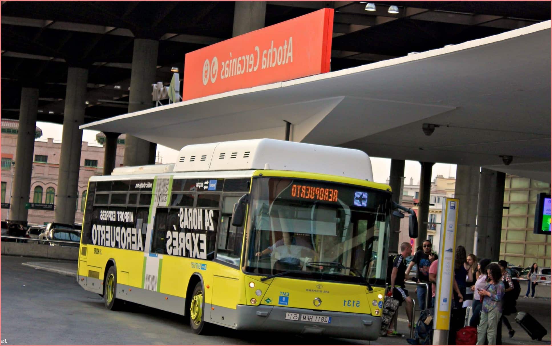 Автобус из аэропорта Мадрида Caja Madrid на Т1