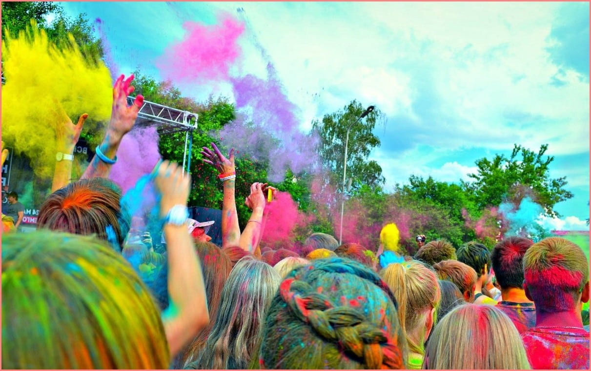 Холи фестиваль: Холи — праздник весны и ярких красок — 24minus.ru
